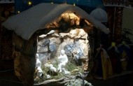  Під час різдвяного посту наші маленькі парафіяни власноруч робили вертепики, ось один зних. 